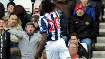 Лукаку и болельщик, North News and Pictures