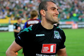 Юра Мовсисян, lenta.ru