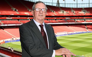 Питер Хилл-Вуд, arsenal.com