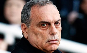 Аврам Грант, Reuters