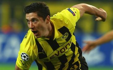 Роберт Левандовски, фото mirror.co.uk