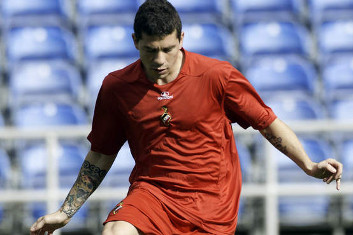 Хосе Луис Фернандес, A Bola