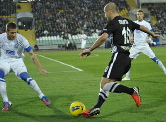 Липартия против Мазуха © Алексей Ковалев, Football.ua