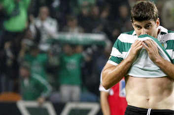 Эмилиано Инсуа, A Bola