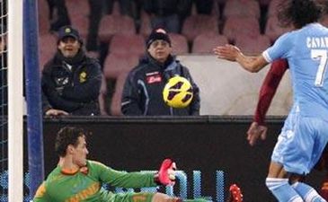 Кавани трижды переигрывал Гойкоэчеа, football-italia.net