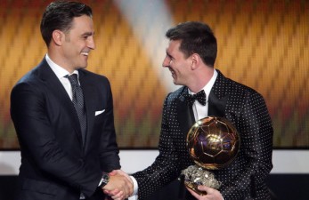 Каннаваро вручает Золотой мяч Лионелю Месси, Getty Images