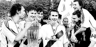 Первая звезда появилась в 2003-м году