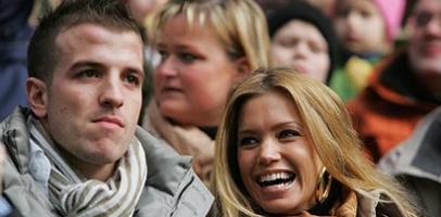 Белое пятно на выступлениях 