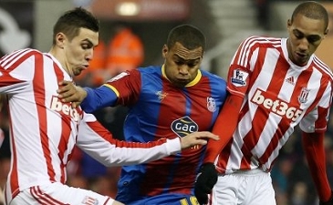 Сток помучился с Пэлас, bbc.co.uk