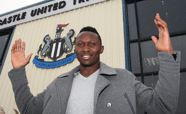 Мапу Янга-Мбива, фото nufc.co.uk