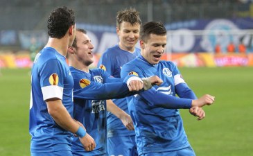 Днепряне сильнее Рапида, фото Football.ua