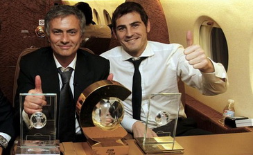 Жозе Моуриньо и Икер Касильяс, dermotcorrigan.com