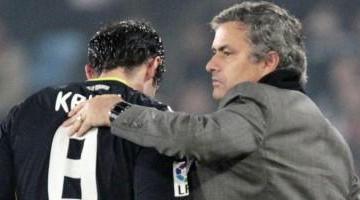 Кака и Моуриньо, football-italia.net