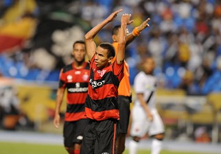 Рафинья, flamengo.com.br