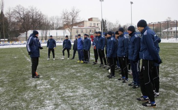 Теперь футболистам будет немножко теплее, fc.sumy.ua