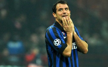 Деян Станкович может впервые выйти на поле в этом сезоне, Getty Images