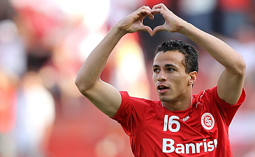 Леандро Дамиао, sportwitness.ning.com