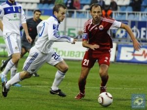 Яворский в игре с киевским Динамо, фото fcilich.com