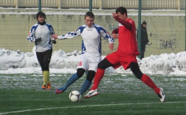 Играют белоцерковцы и песковцы, фото автора