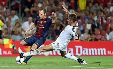 Рамос против Иньесты, fcbarcelona.com