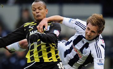 Ирншоу (слева)  в борьбе, фото skysports.com