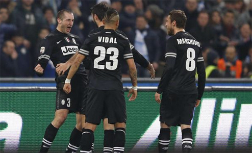 Кьеллини открыл счет в первом тайме, gazzetta.it