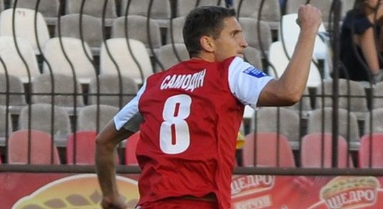 Герой матча Сергей Самодин, фото Football.ua