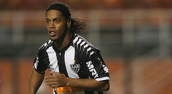 Роналдиньо, bossip.com