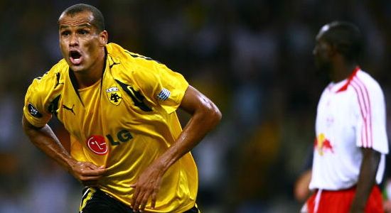 Ривалдо в АЕКе, фото zimbio.com