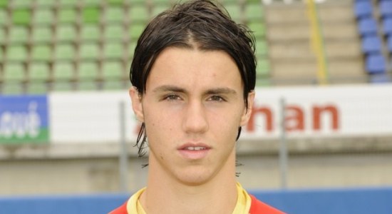 Себастья Коршиа, pesedit.com