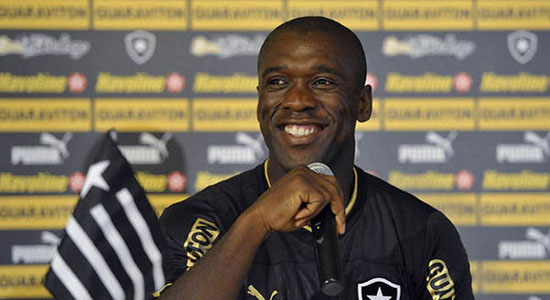 Кларенс Зеедорф, AGIF