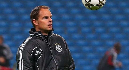 Франк де Бур будет стараться привести Аякс к еще одному чемпионству, Getty Images