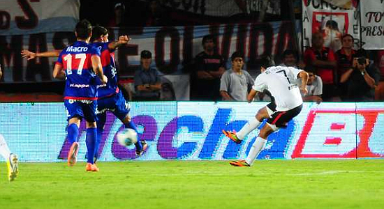 Факундо Куручет открывает счет, ole.com.ar