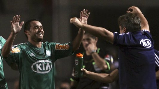 Палмейрас продолжает борьбу, фото REUTERS