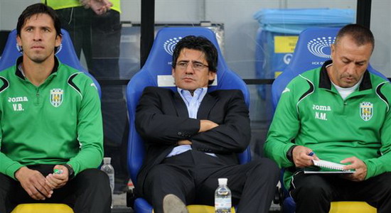 Николай Костов в центре, фото Ильи Хохлова, Football.ua