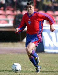 Мирел Радои