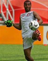 Эшли Коул, AFP