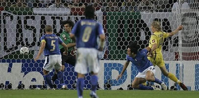 Лука Тони отправляет Украину домой