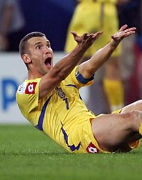 Пока Шевченко протестовал - Тони забивал голы, АР