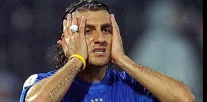 Бобо Виери, за сборную Италии: 49 матчей, 23 мяча