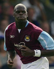 Марлон Хэрвуд