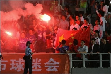 Неуравновешенные китайцы. Они такие, AFP