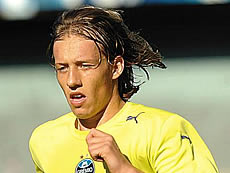 Лукас Лейва