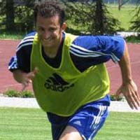 Карлос не быстрее всех, зато техничней