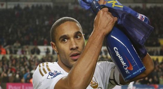 Эшли Уильямс, фото mirror.co.uk