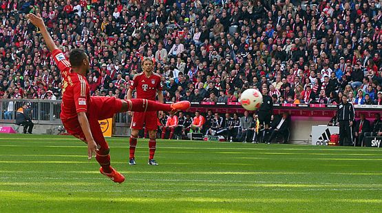 фото getty images, Боатенг эффектно открывает счет