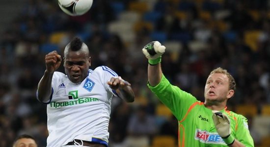 Идейе против Богатинова, фото Football.ua