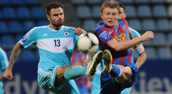 Говерла еще может обойти Арсенал. Фото Football.ua