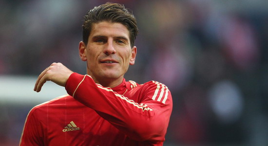 Гомес за шесть минут соорудил хет-трик, Getty images