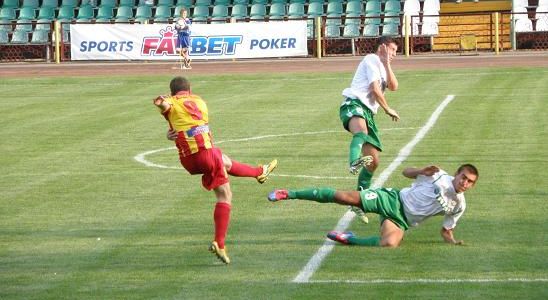 В последний год Зирка с Титаном неоднократно встречались и в чемпионате, и в спаррингах, фото fctitan.titanexport.com